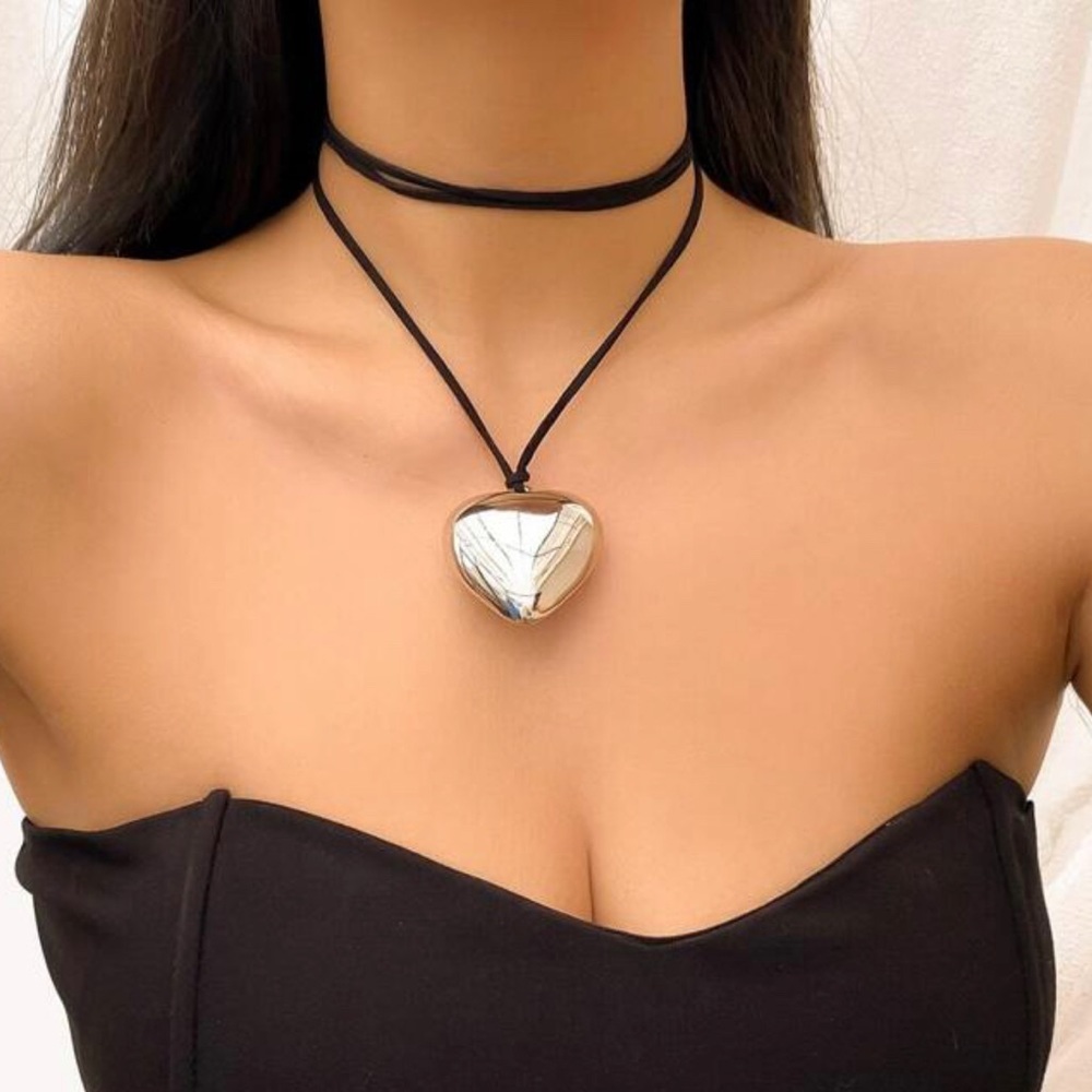 Silver Heart Pendant Necklace - Picture 2 of 5